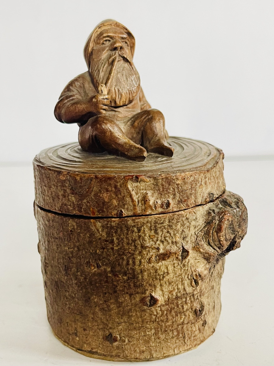 Tabatière au nain, forêt noire 